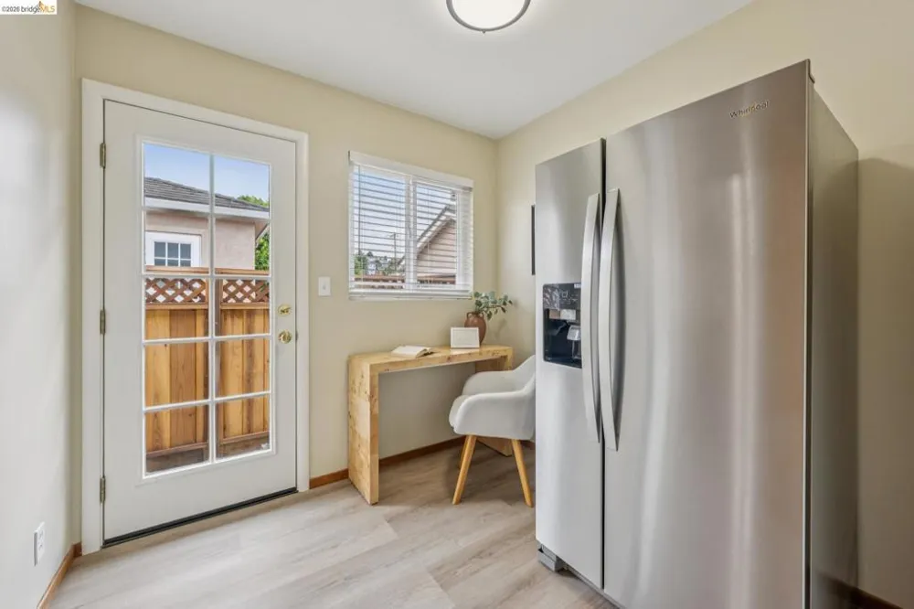 871 Joaquin Ave San Leandro, CA 94577