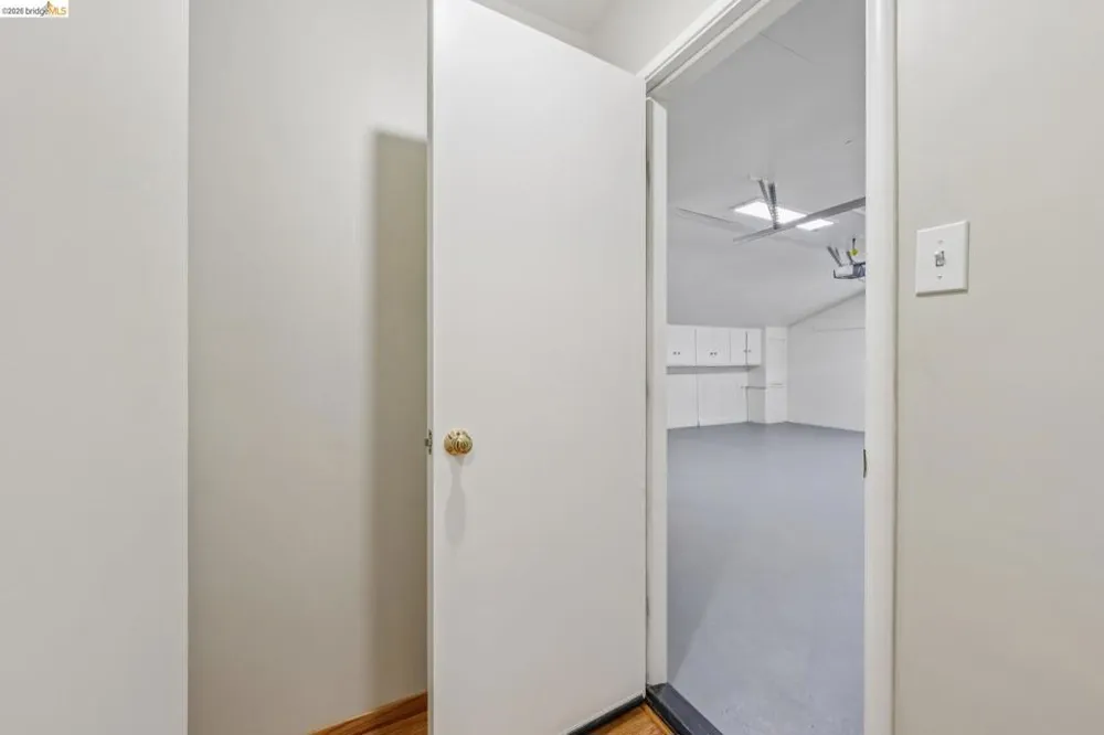 871 Joaquin Ave San Leandro, CA 94577
