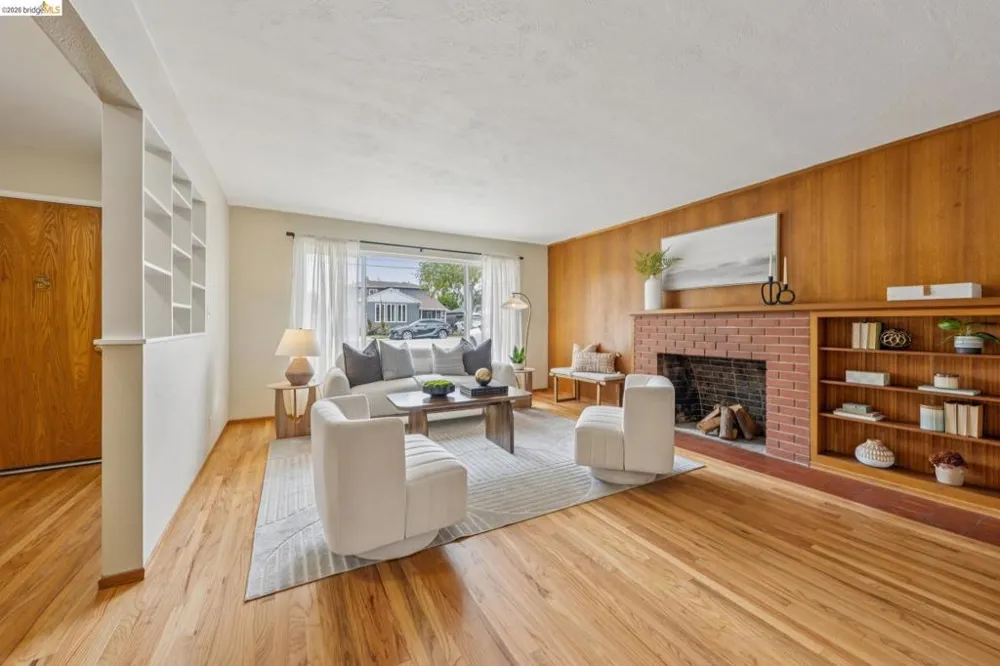 871 Joaquin Ave San Leandro, CA 94577