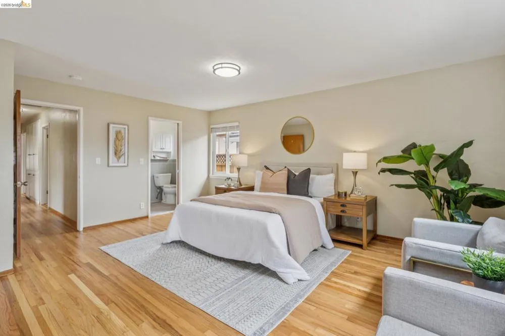 871 Joaquin Ave San Leandro, CA 94577