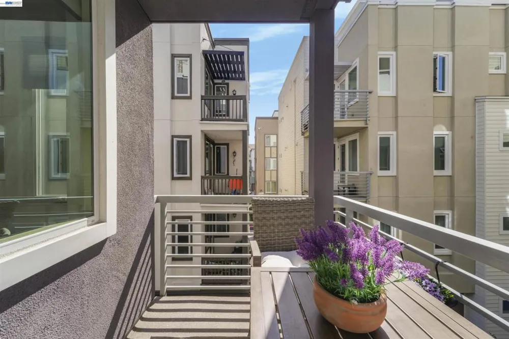 1418 Nightshade Rd #31 Milpitas, CA 95035