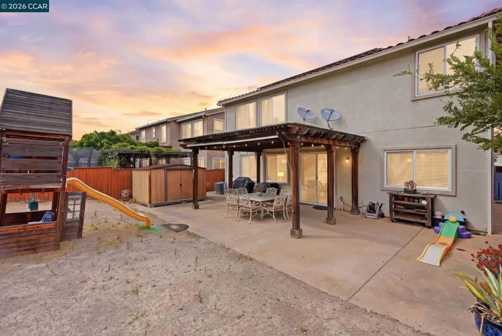 1325 San Lucas Dr Pittsburg, CA 94565