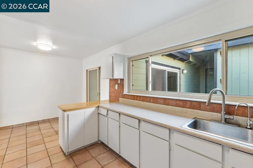 1419 Esmond Ave Richmond, CA 94801