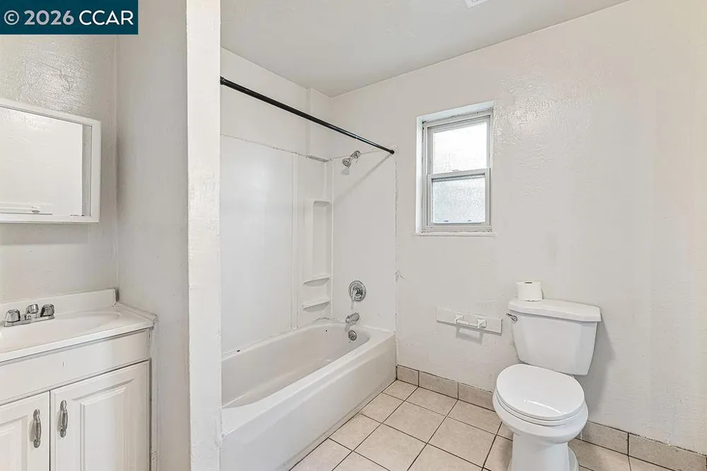 1419 Esmond Ave Richmond, CA 94801
