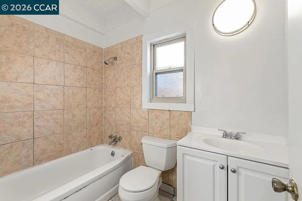 1419 Esmond Ave Richmond, CA 94801
