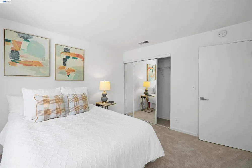 945 Fletcher ln #A331 Hayward, CA 94544