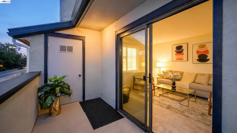 945 Fletcher ln #A331 Hayward, CA 94544
