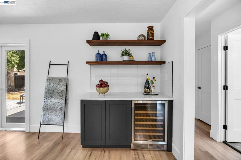 720 Leland Way Livermore, CA 94550