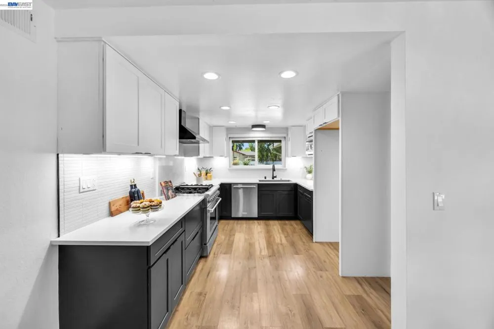 720 Leland Way Livermore, CA 94550
