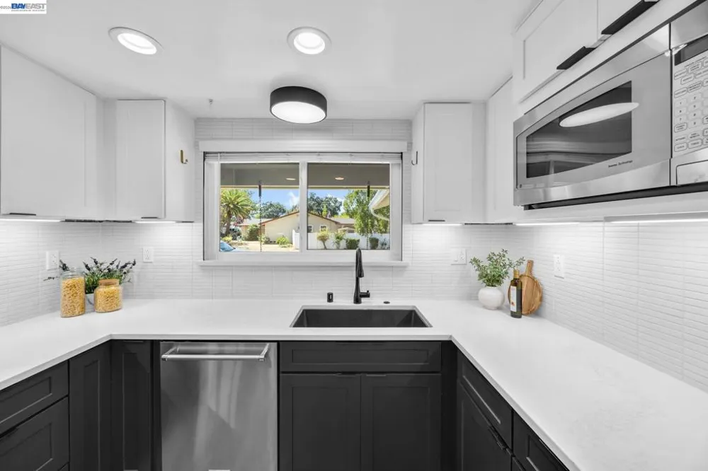 720 Leland Way Livermore, CA 94550