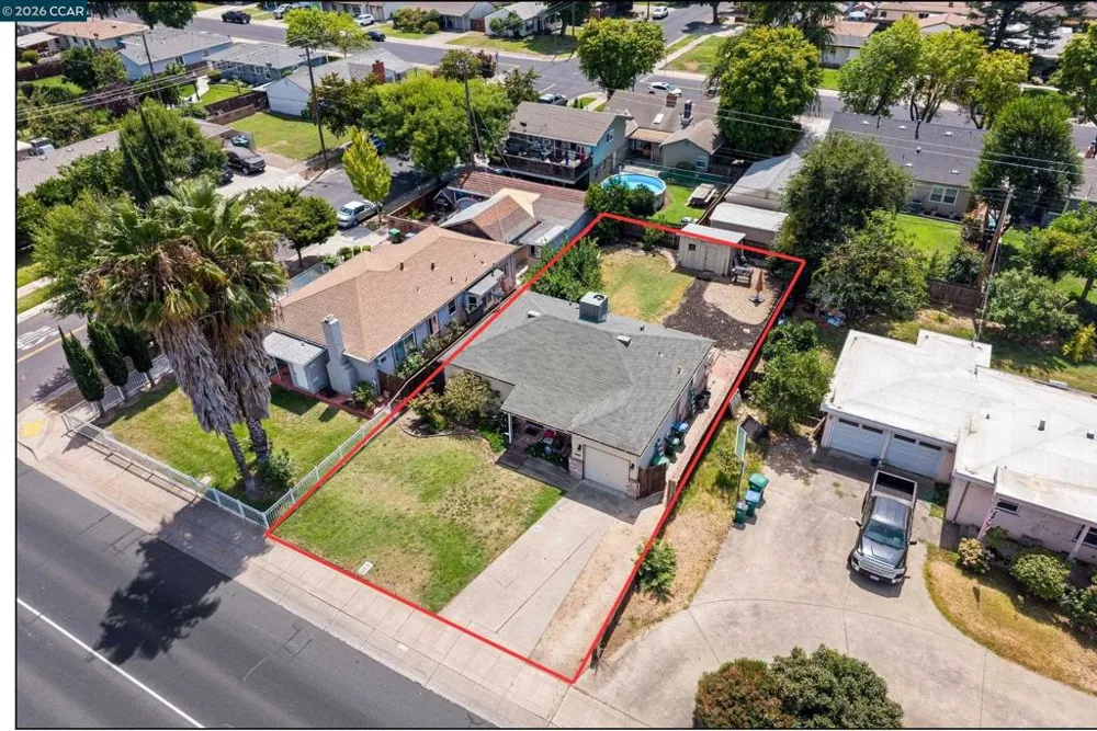 606 W Turner Rd Lodi, CA 95240