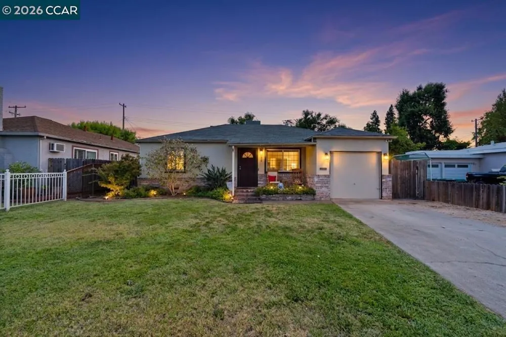 606 W Turner Rd Lodi, CA 95240