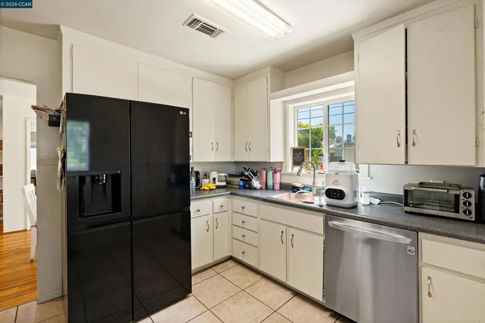 606 W Turner Rd Lodi, CA 95240