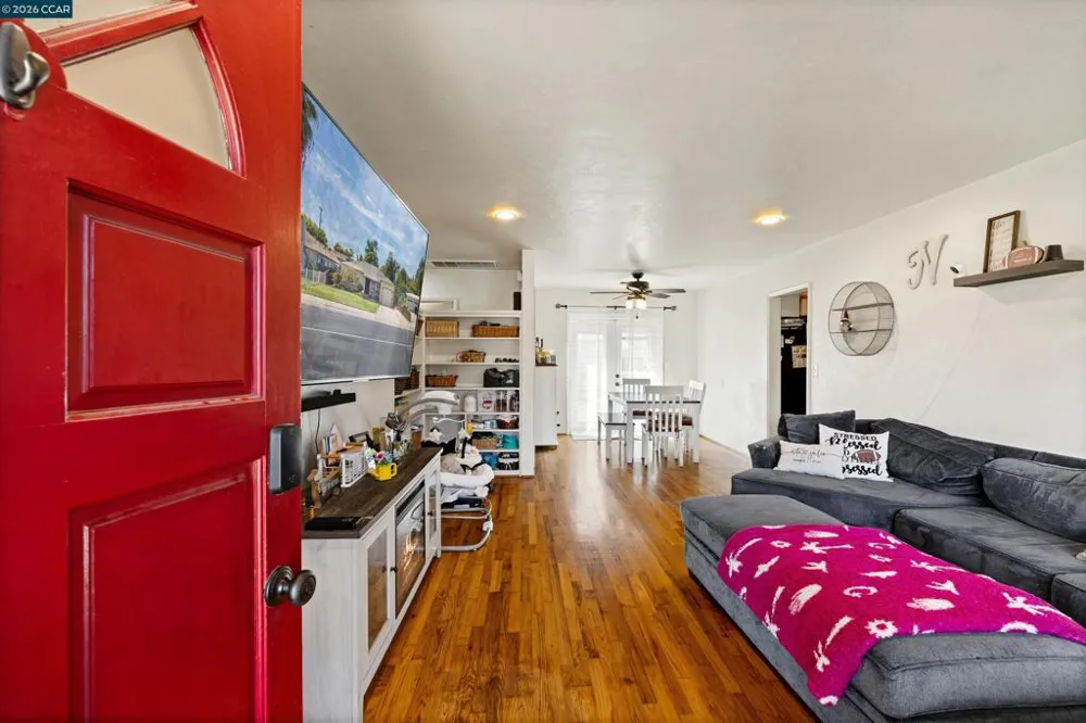 606 W Turner Rd Lodi, CA 95240