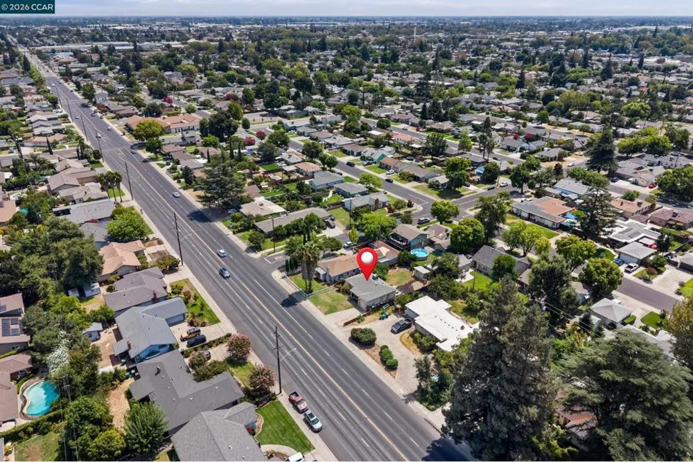 606 W Turner Rd Lodi, CA 95240