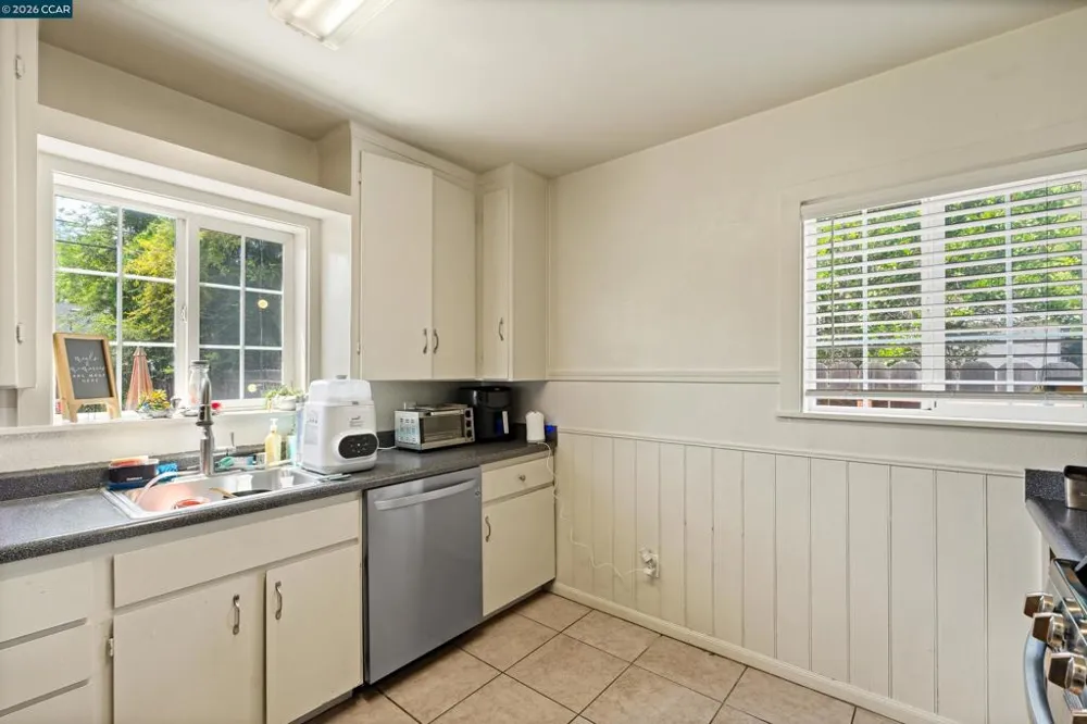 606 W Turner Rd Lodi, CA 95240