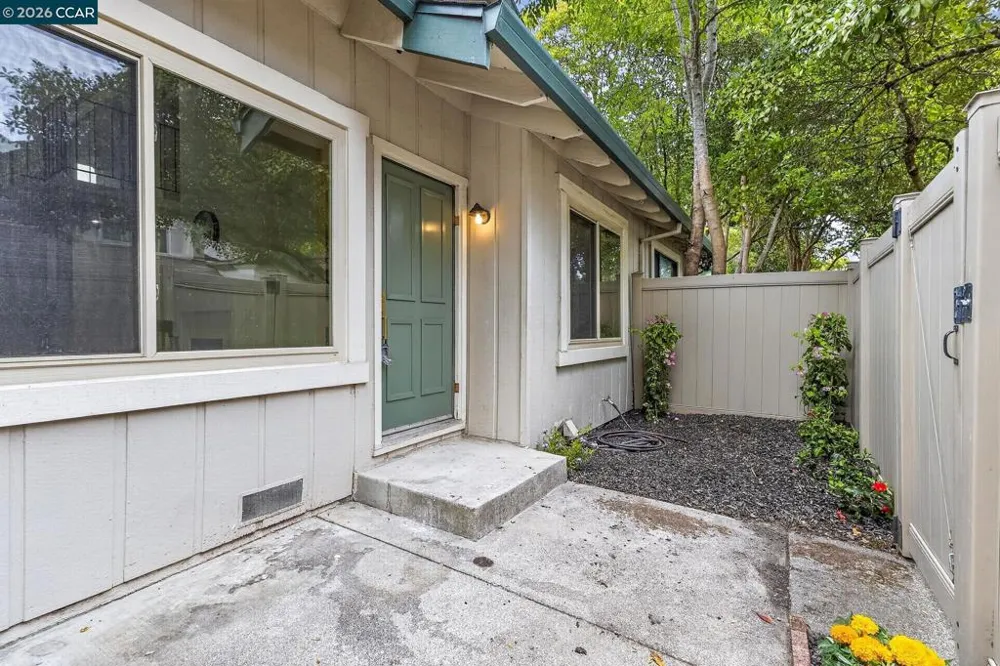 6466 Meadow Pines Avenue Rohnert Park, CA 94928