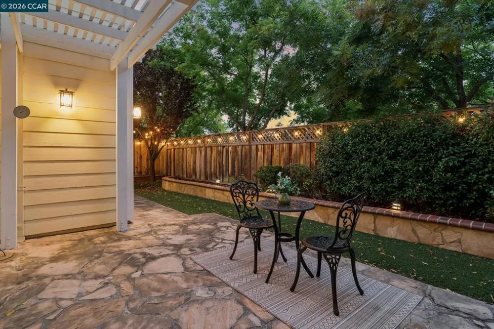 256 Abigail Cir Danville, CA 94506