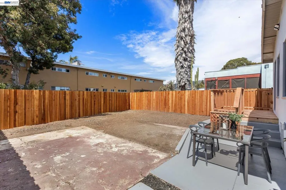1707 78Th Ave Oakland, CA 94621