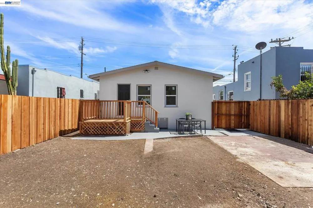 1707 78Th Ave Oakland, CA 94621