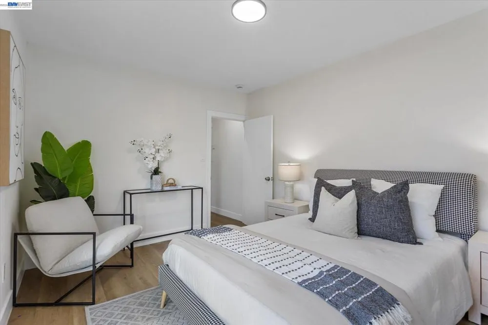 1707 78Th Ave Oakland, CA 94621