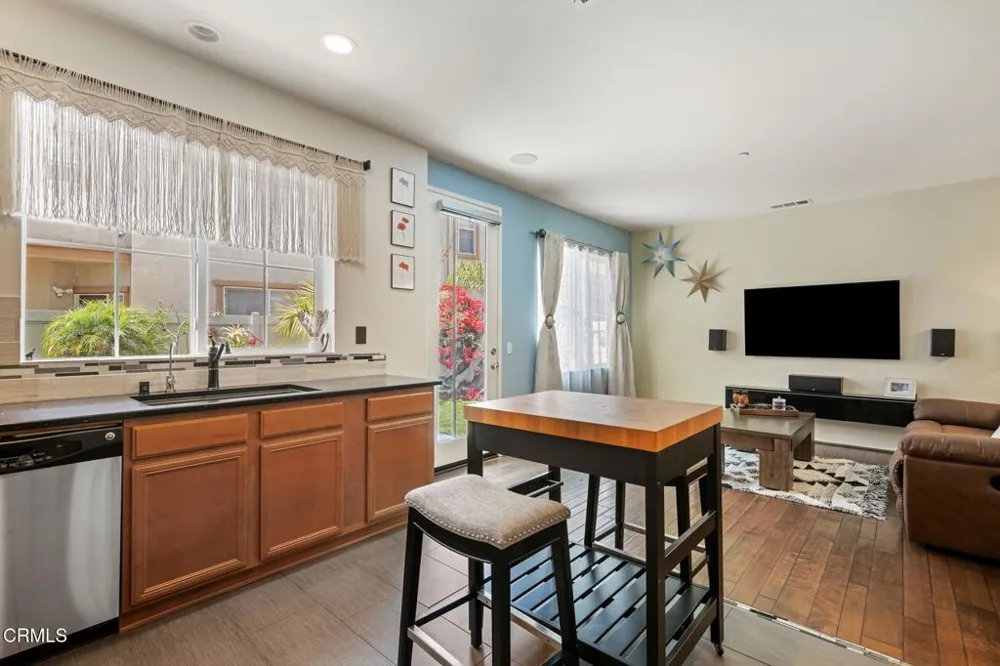 5313 Gibson Place Oxnard, CA 93033