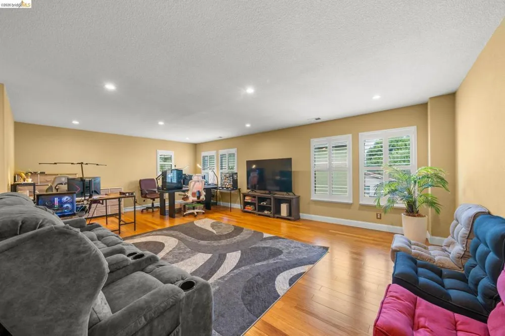 516 Malicoat Ave Oakley, CA 94561