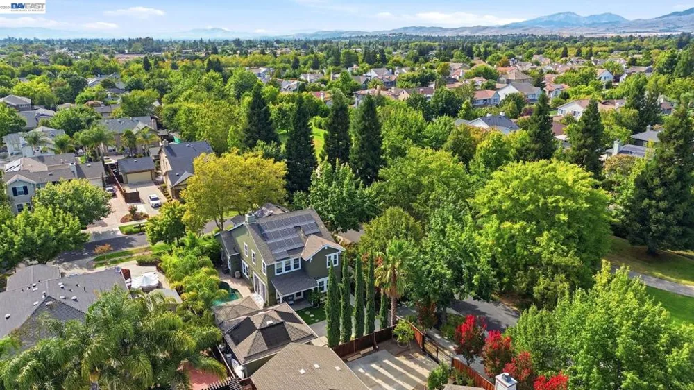 2491 Decker Ln Livermore, CA 94550