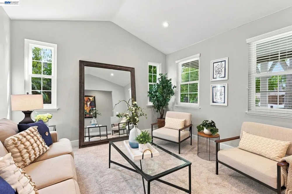 2491 Decker Ln Livermore, CA 94550