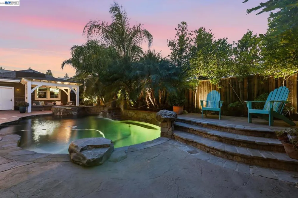 2491 Decker Ln Livermore, CA 94550