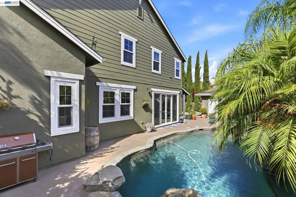2491 Decker Ln Livermore, CA 94550
