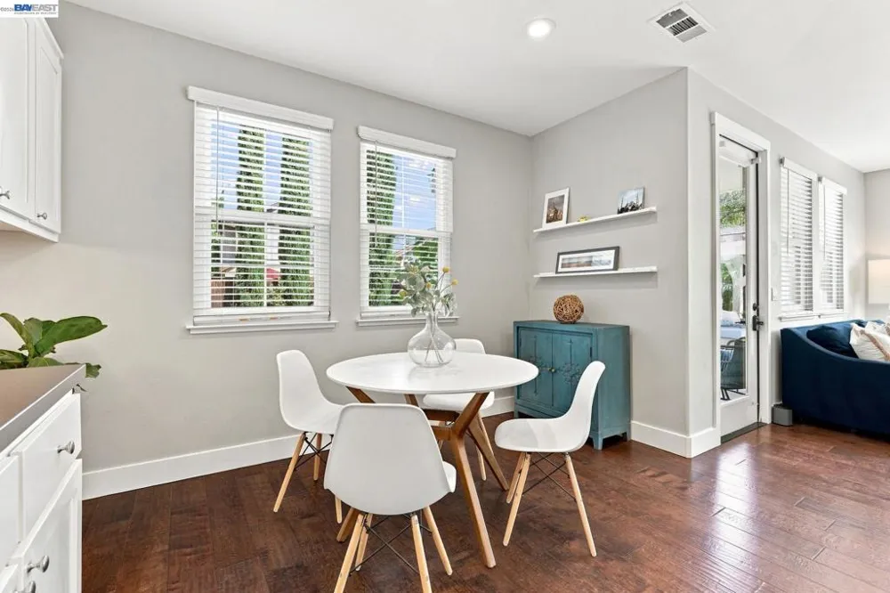2491 Decker Ln Livermore, CA 94550