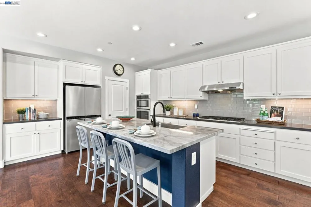 2491 Decker Ln Livermore, CA 94550