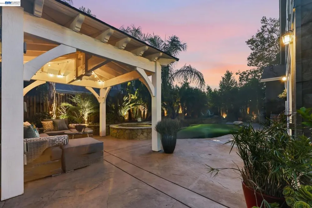 2491 Decker Ln Livermore, CA 94550