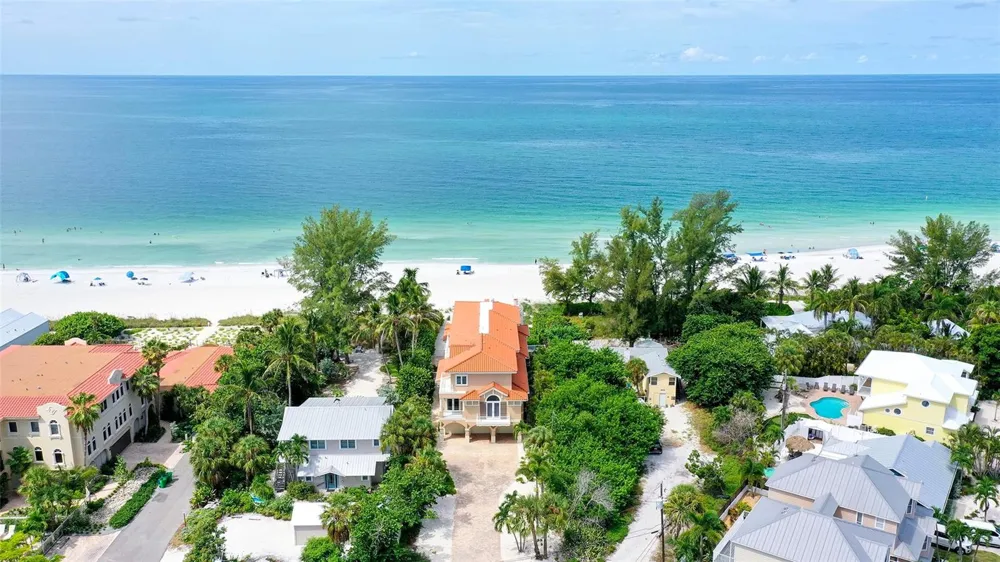 106 74TH STREET #100 Holmes Beach, FL 34217