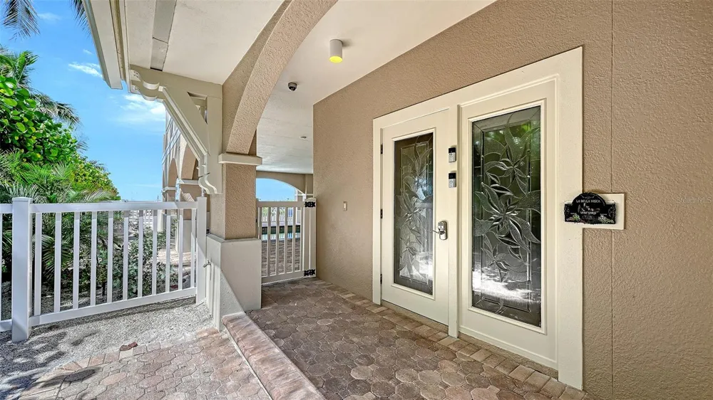 106 74TH STREET #100 Holmes Beach, FL 34217