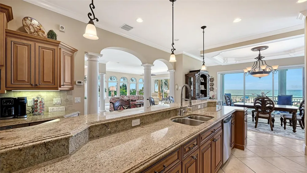 106 74TH STREET #100 Holmes Beach, FL 34217