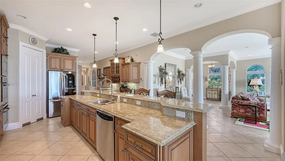 106 74TH STREET #100 Holmes Beach, FL 34217