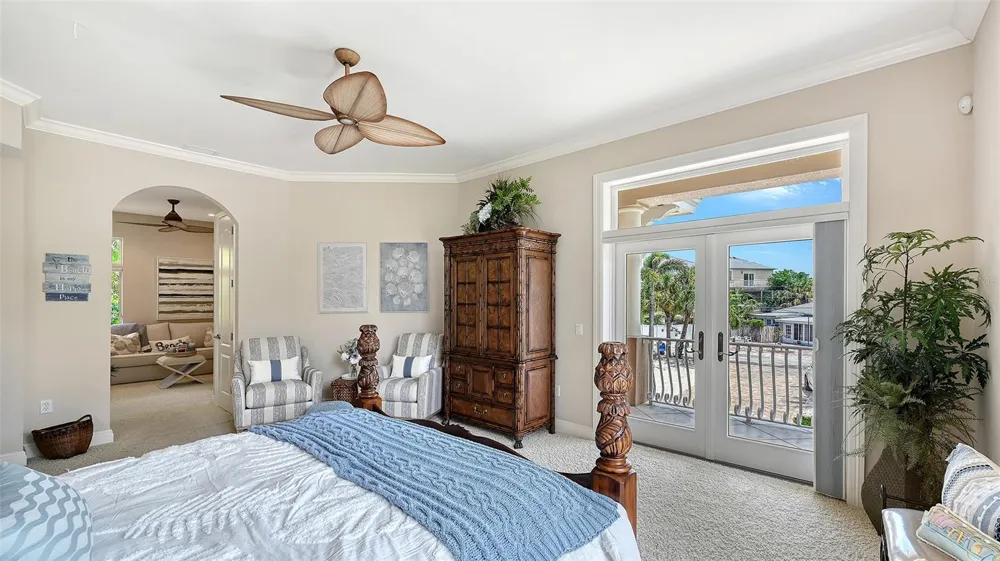 106 74TH STREET #100 Holmes Beach, FL 34217