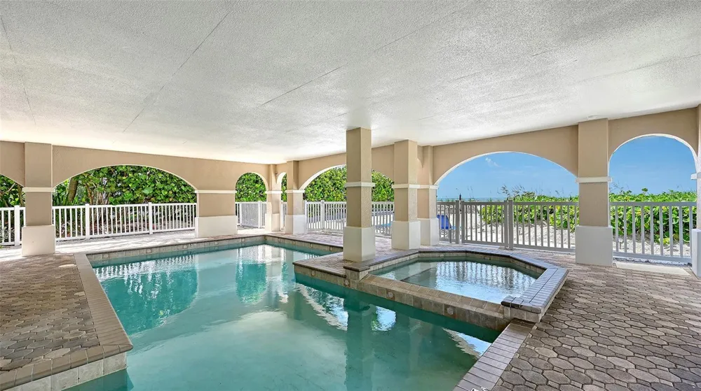 106 74TH STREET #100 Holmes Beach, FL 34217