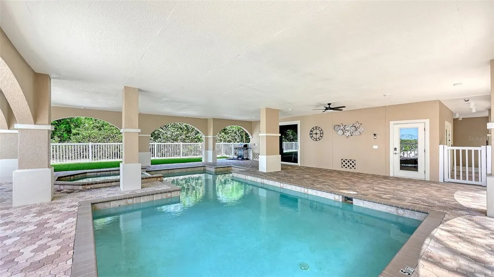 106 74TH STREET #100 Holmes Beach, FL 34217
