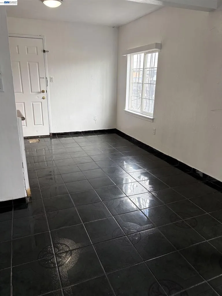 9024 Olive St Oakland, CA 94603