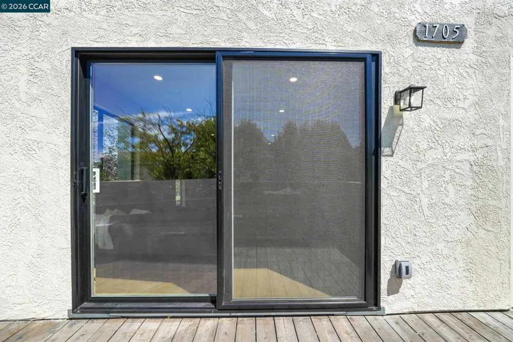 1705 Dalessi Dr Pinole, CA 94564