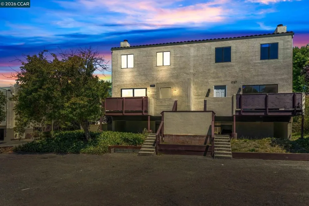 1705 Dalessi Dr Pinole, CA 94564