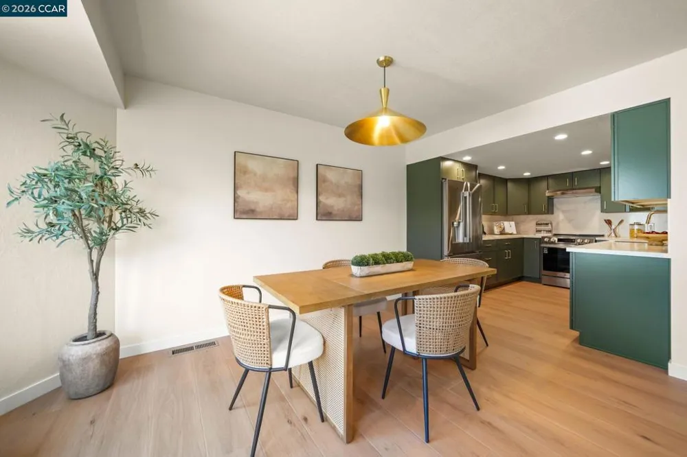 1705 Dalessi Dr Pinole, CA 94564