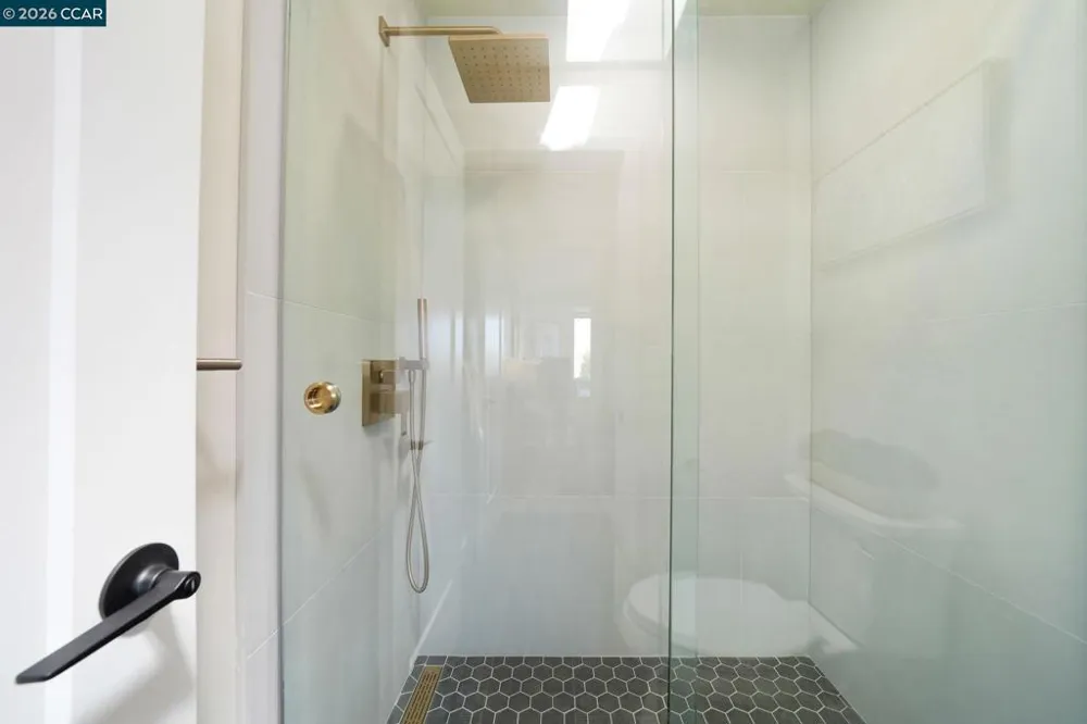 1705 Dalessi Dr Pinole, CA 94564