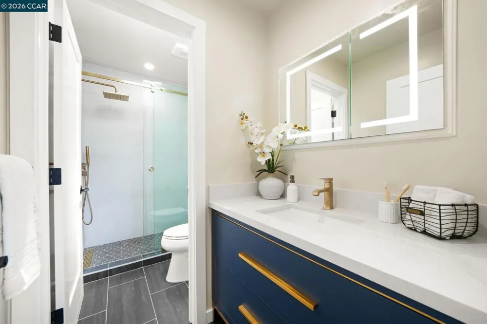 1705 Dalessi Dr Pinole, CA 94564