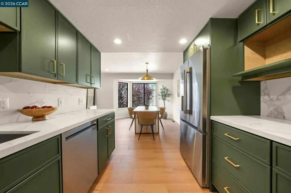 1705 Dalessi Dr Pinole, CA 94564