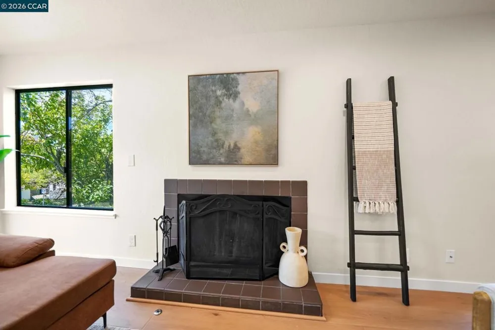 1705 Dalessi Dr Pinole, CA 94564