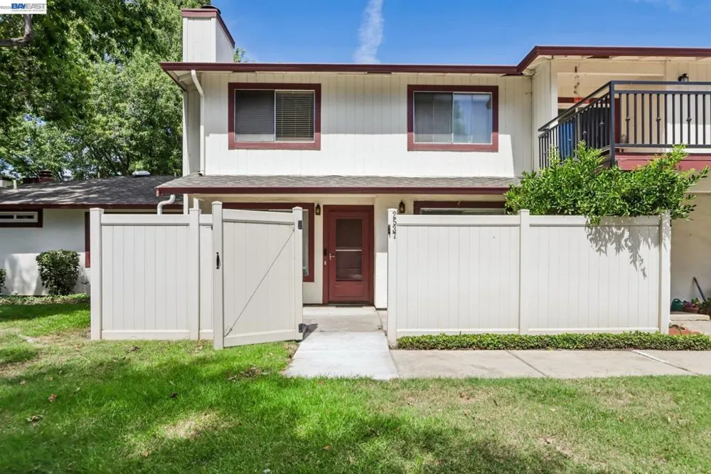 2537 Blue Rock Ct San Jose, CA 95133